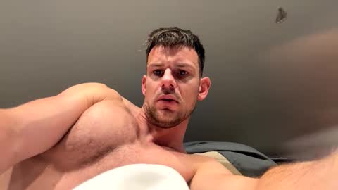 nathanb2591 online show from November 8, 6:27 am