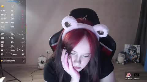 natsuki2005 online show from October 31, 5:13 pm