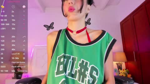Snapshot of natt_scott chatting on January 9, 1:56 pm natt_scott online show from January 9, 1:56 pm