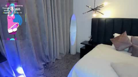 nattashaa online show from February 18, 11:54 am