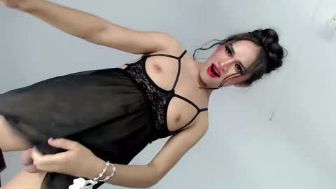 Nathalie smith online show from February 14, 4:21 pm