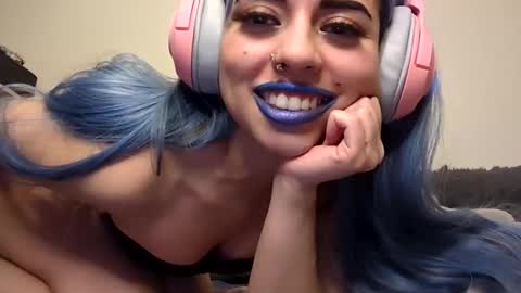 Snapshot of natty_astrid chatting on February 4, 1:48 pm Natalia online show from February 4, 1:48 pm