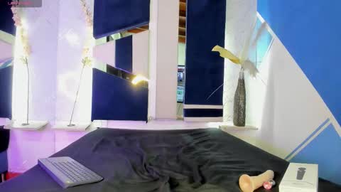 Snapshot of nattyreyes chatting on September 12, 7:38 pm natalia online show from September 12, 7:38 pm