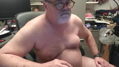 naturalchef69 online show from March 11, 3:47 am