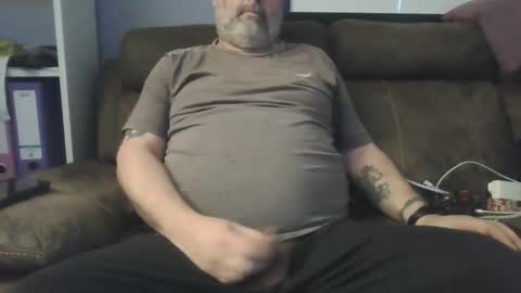 naturistmale45 online show from December 5, 1:44 pm
