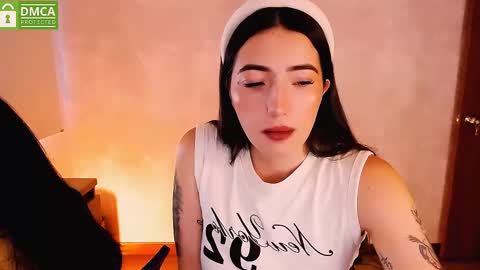 Snapshot of natval_ chatting on January 9, 11:25 am Natalia Valeria online show from January 9, 11:25 am