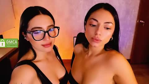 Snapshot of natval_ chatting on March 1, 10:55 am Natalia Valeria online show from March 1, 10:55 am