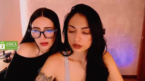 Snapshot of natval_ chatting on December 12, 2:11 pm Natalia Valeria online show from December 12, 2:11 pm