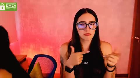 Snapshot of natval_ chatting on January 7, 11:26 am Natalia Valeria online show from January 7, 11:26 am