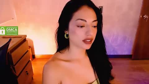 Snapshot of natval_ chatting on February 18, 2:06 pm Natalia Valeria online show from February 18, 2:06 pm