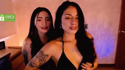 Snapshot of natval_ chatting on February 1, 5:58 pm Natalia Valeria online show from February 1, 5:58 pm