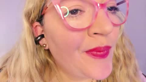 Nataly online show from December 3, 4:18 pm