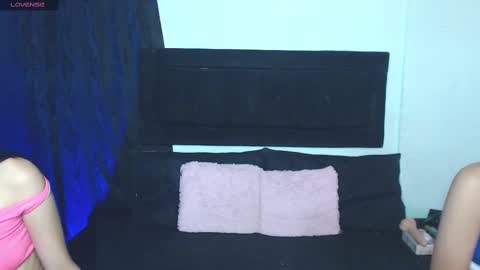 naty_cami_ online show from February 17, 6:06 pm