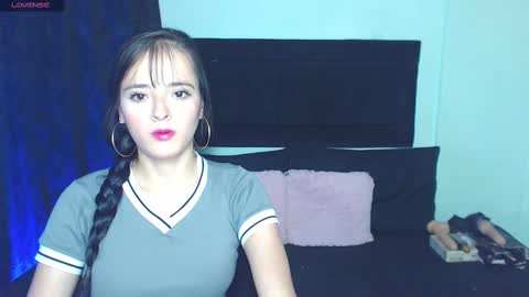 naty_cami_ online show from March 11, 8:31 pm