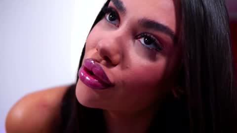 Naty online show from October 9, 9:04 am