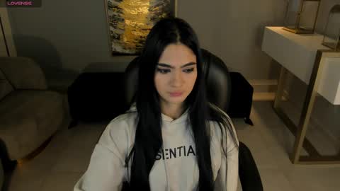 Naty Ferrer online show from February 19, 10:34 am