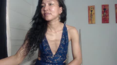 Stella Mcqueen online show from January 20, 2:25 pm
