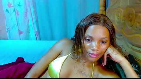 naughtyxoxo online show from May 16, 2:08 am