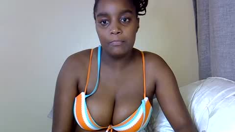 Bettybooby online show from June 19, 10:05 pm