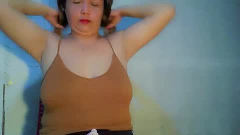 Jenn online show from January 18, 3:54 pm