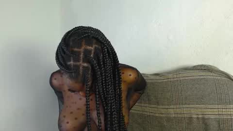 naughty_katrina1 online show from October 31, 9:21 am