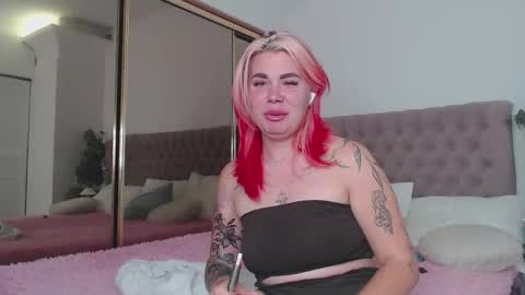 Maria  online show from October 21, 9:18 pm