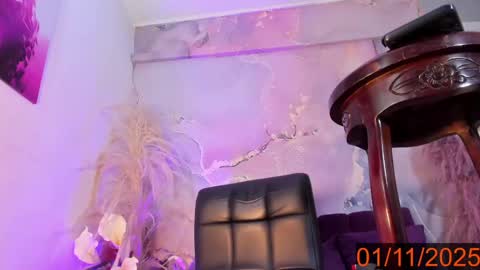 lizeth  online show from November 1, 4:06 pm