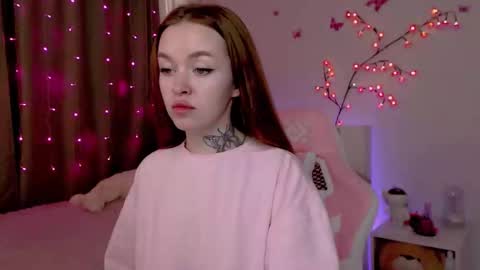 Snapshot of naughty_mablee chatting on September 17, 1:20 am Mable online show from September 17, 1:20 am