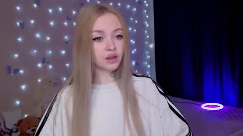 Mable online show from February 26, 2:04 am