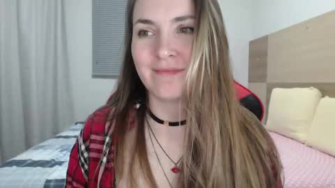 Snapshot of naughty_popa chatting on September 19, 4:27 am Ann online show from September 19, 4:27 am