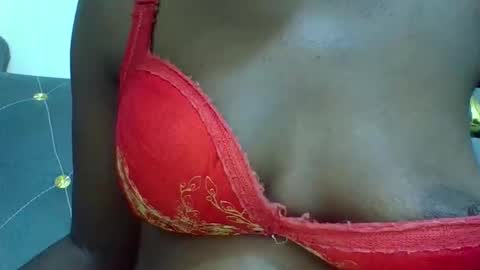 naughty_precious898295 online show from September 16, 10:24 pm