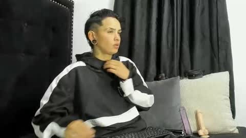 naughtyboy_rs online show from September 11, 3:19 am