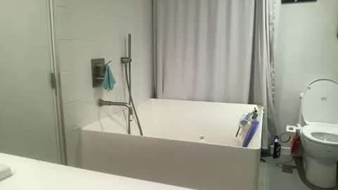 naughtycanadian69 online show from January 26, 3:58 pm