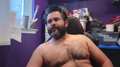 Snapshot of naughtydesicock chatting on February 6, 9:28 pm sakhtlaundaz online show from February 6, 9:28 pm