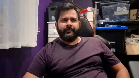 sakhtlaundaz online show from November 17, 10:01 pm