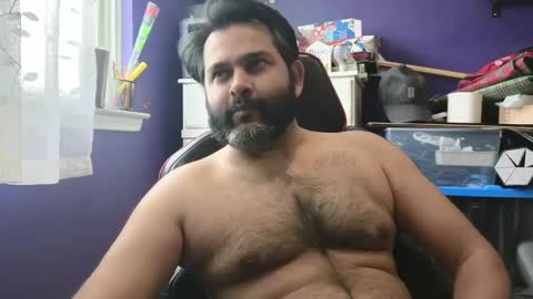 Snapshot of naughtydesicock chatting on February 14, 5:25 pm sakhtlaundaz online show from February 14, 5:25 pm