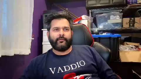 sakhtlaundaz online show from November 23, 9:46 pm