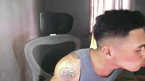 naughtyfuck_boy online show from July 6, 4:42 am