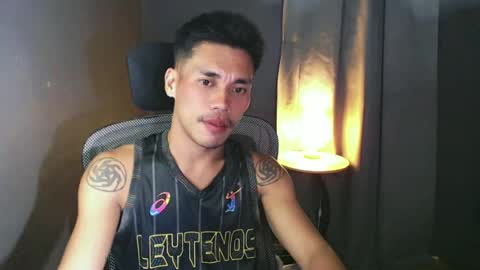 naughtyfuck_boy online show from June 27, 12:22 pm