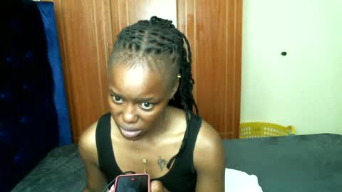 naughtyliz254 online show from September 22, 6:45 pm