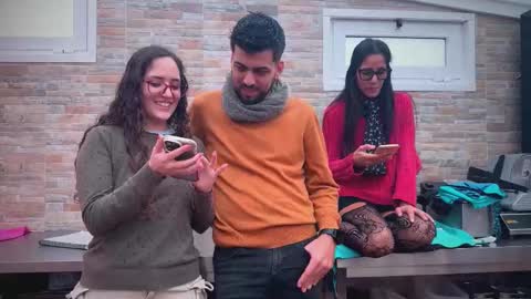 ANDREA STEPH  MIKE online show from November 25, 10:25 am