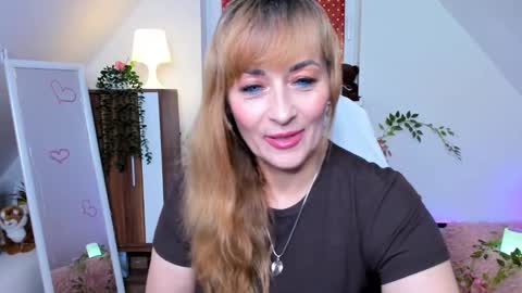 Milana - on air every day except Wednesday from 9 pm to 4 am European time online show from September 30, 8:30 pm