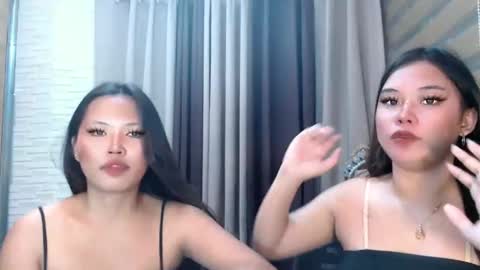 naughtymorenagirl online show from October 31, 1:28 am