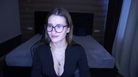 Ur Nurse online show from December 1, 8:12 am