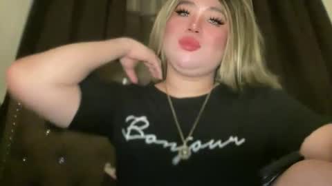 Rose Wilson online show from December 17, 3:19 pm