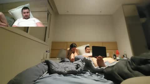 naughtytogetherbrazil online show from January 6, 3:20 am