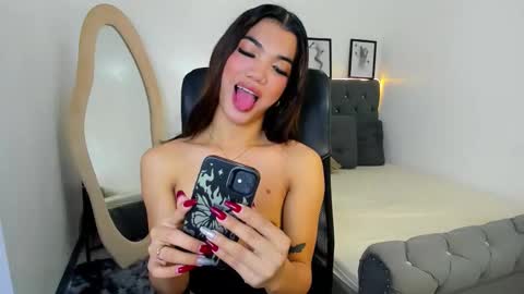 Cassie online show from September 19, 8:40 am