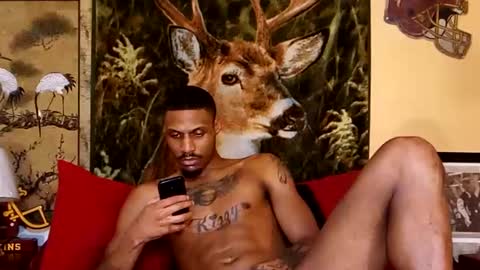 Snapshot of naughtyy_ken chatting on January 28, 2:00 am Mekhi or Khi online show from January 28, 2:00 am