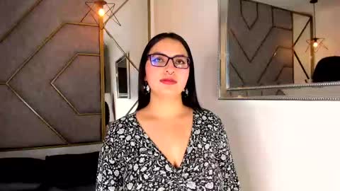 Snapshot of navannycattan chatting on September 10, 4:02 am NavannyCattan online show from September 10, 4:02 am