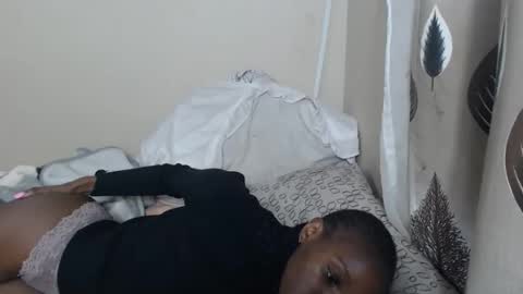 nawtylarissa_ online show from September 29, 6:40 pm